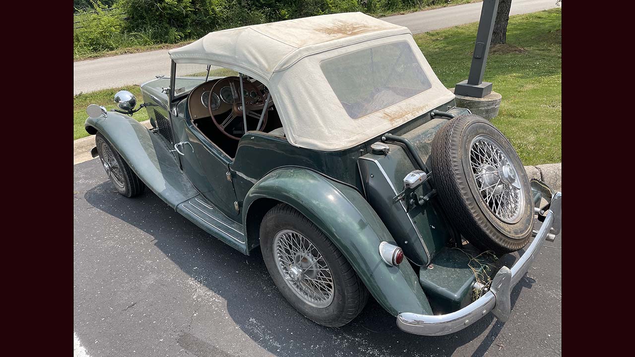 2nd Image of a 1953 MG TD