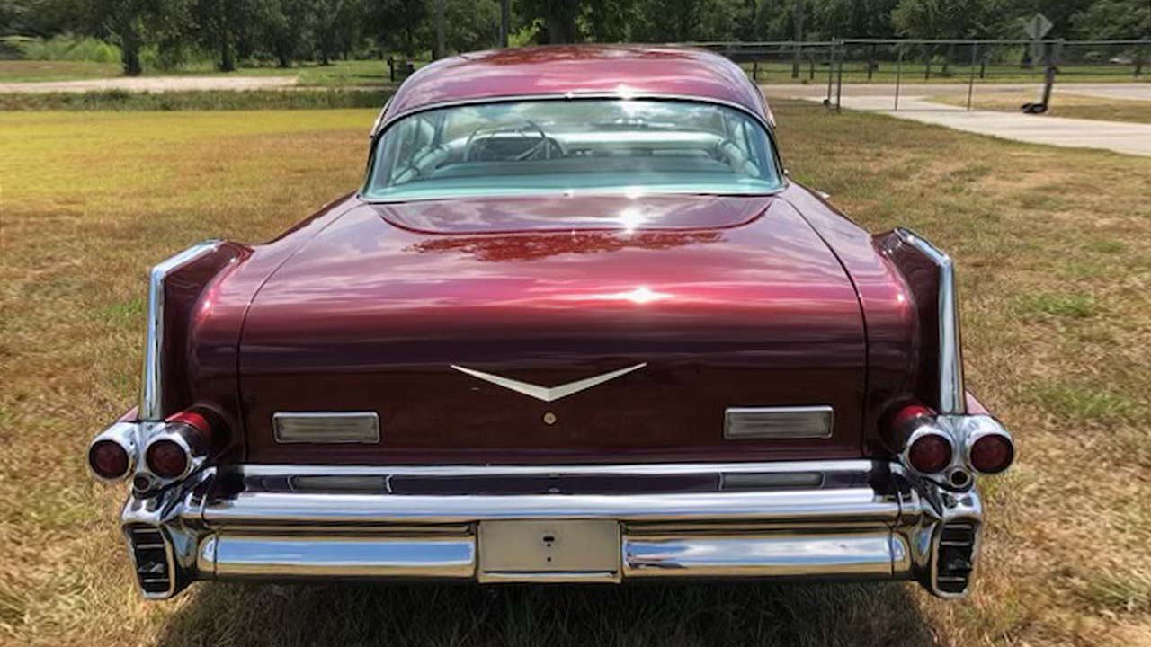 5th Image of a 1957 CADILLAC SEDAN