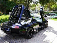 Image 4 of 9 of a 2005 LAMBORGHINI MURCIELAGO