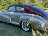 Image 5 of 16 of a 1948 PONTIAC CHIEFTON