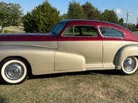 Image 9 of 16 of a 1948 PONTIAC CHIEFTON