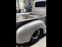 Image 7 of 10 of a 1952 CHEVROLET 3100