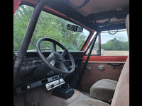 Image 5 of 5 of a 1975 INTERNATIONAL SCOUT II