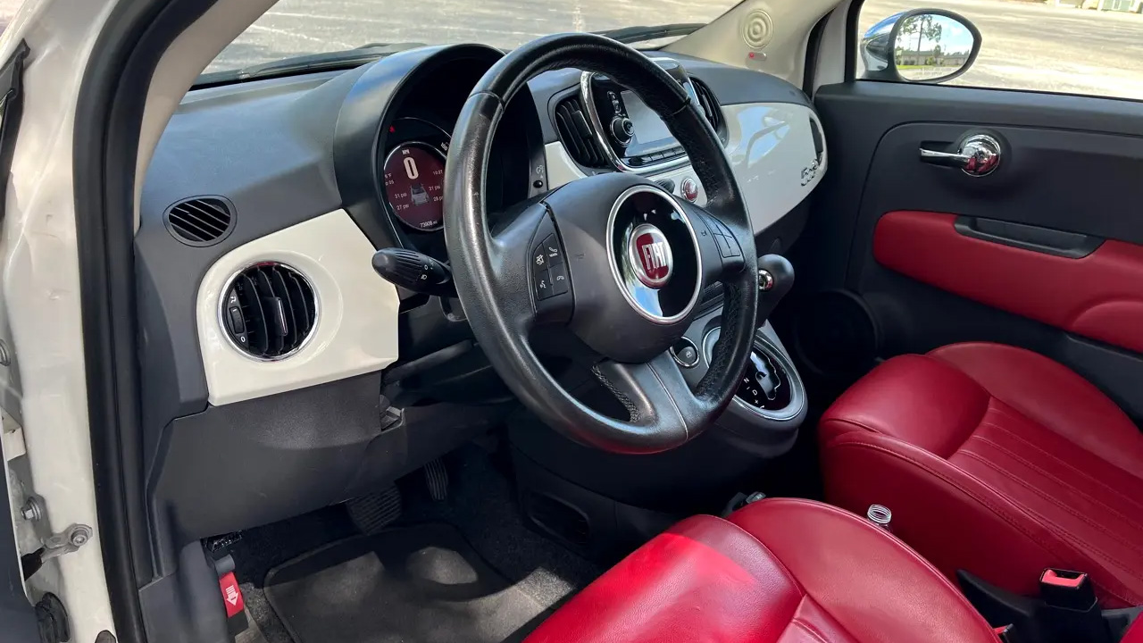 8th Image of a 2017 FIAT 500C LOUNGE