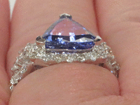 Image 6 of 7 of a N/A 18K WHITE GOLD RING MARKED OSCAR FRIEDMAN