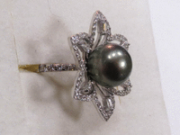 Image 3 of 9 of a N/A WHITE GOLD CULTURED SOUTH SEA PEARL AND DIAMOND RING