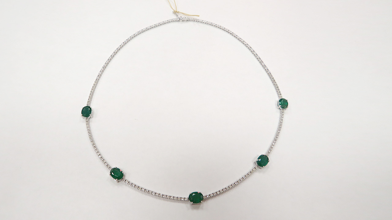 1st Image of a N/A WHITE GOLD NATURAL EMERALD  BERYL AND DIAMOND NECKLACE