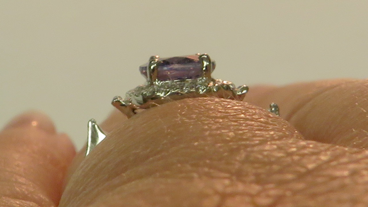 6th Image of a N/A PLATINUM SAPPHIRE AND DIAMOND RING