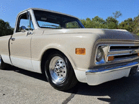 Image 2 of 7 of a 1968 CHEVROLET C10