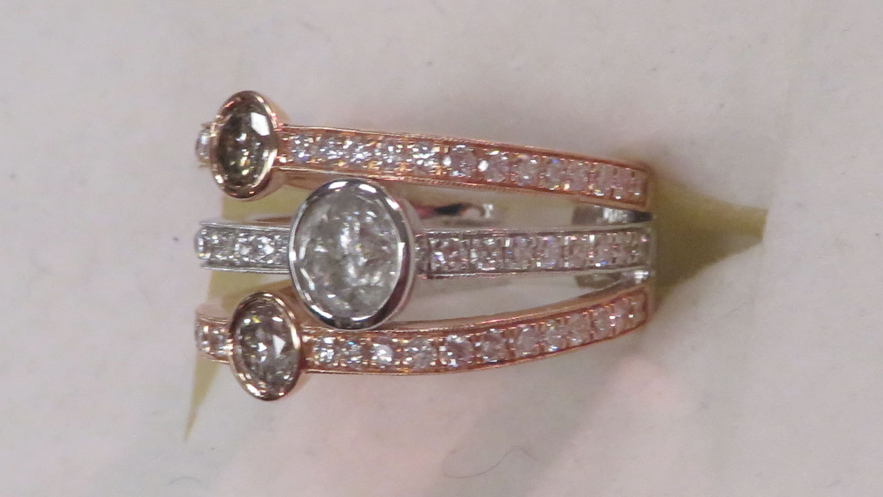 1st Image of a N/A 14K GOLD DIAMOND N/A