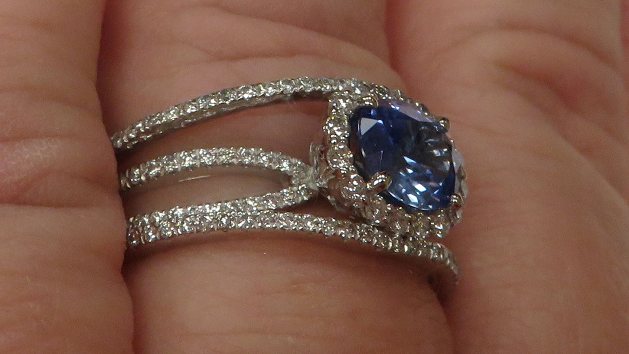 3rd Image of a N/A PLATINUM SAPPHIRE AND DIAMOND RING