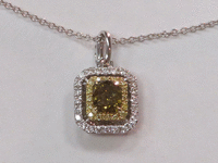 Image 4 of 5 of a N/A 14K GOLD DIAMOND PENDANT