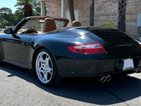 Image 5 of 26 of a 2007 PORSCHE 911 CARRERA S