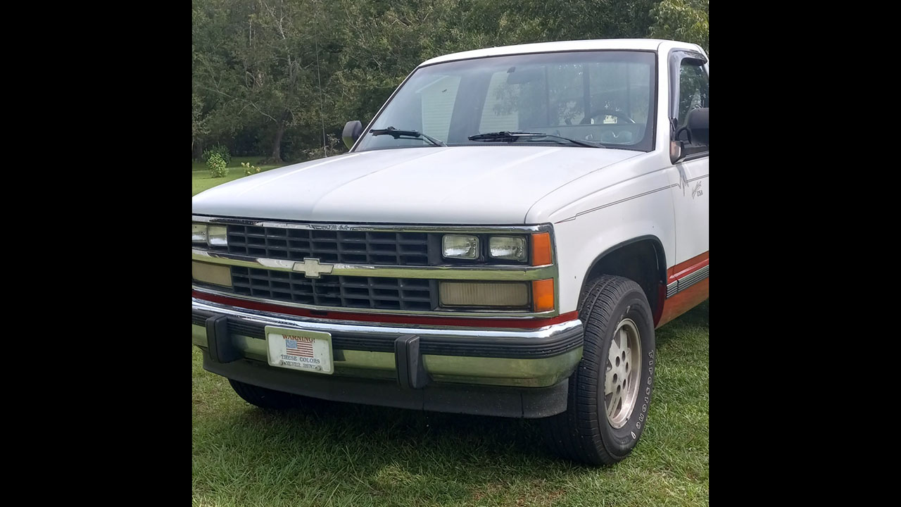 3rd Image of a 1989 CHEVROLET K1500