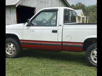 Image 2 of 8 of a 1989 CHEVROLET K1500