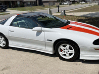 Image 2 of 6 of a 1997 CHEVROLET CAMARO Z28