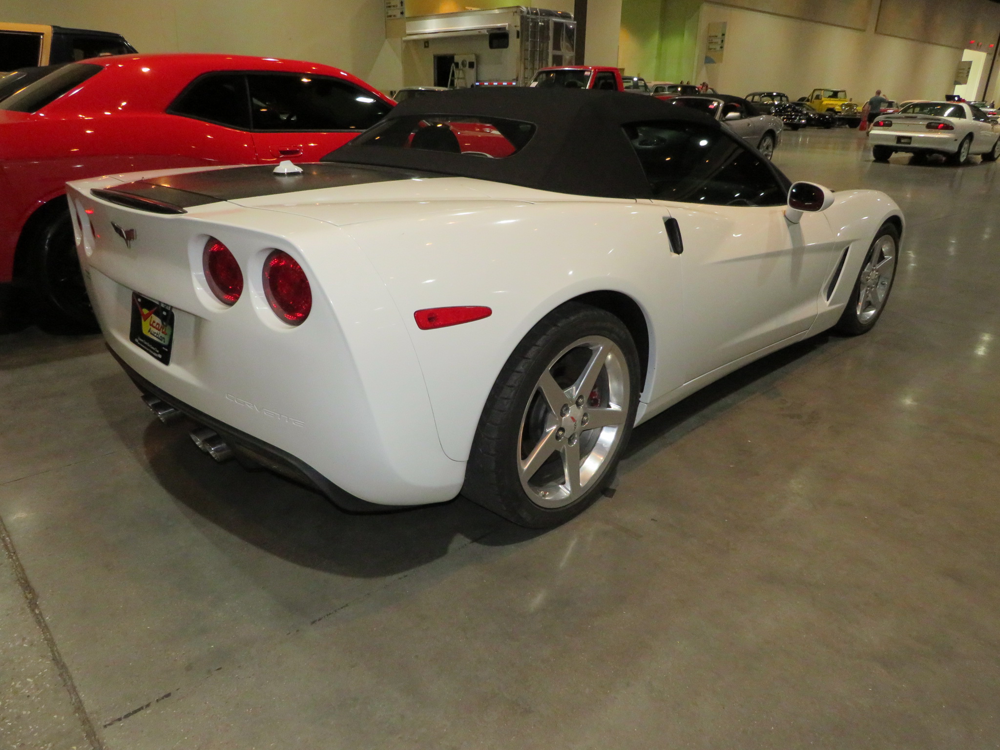 1st Image of a 2005 CHEVROLET CORVETTE