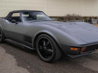 Image 7 of 29 of a 1972 CHEVROLET CORVETTE STINGRAY