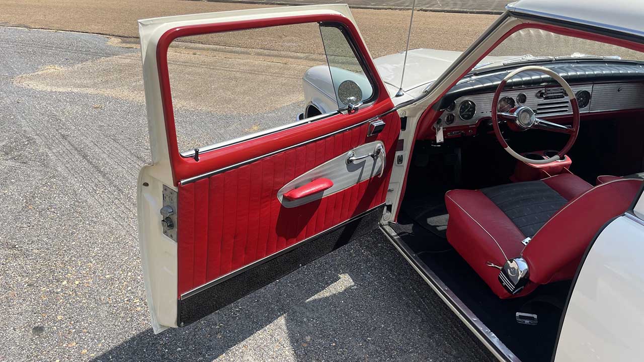 8th Image of a 1961 STUDEBAKER HAWK