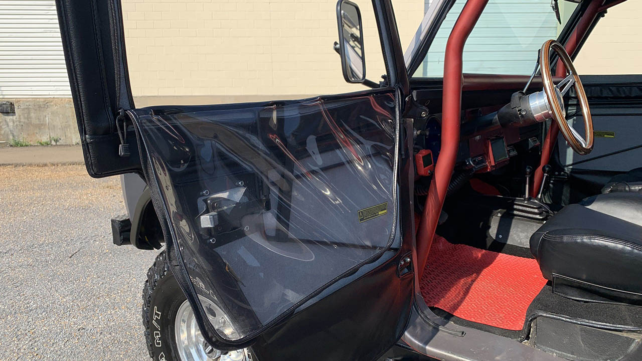 4th Image of a 1966 FORD BRONCO