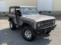 Image 2 of 28 of a 1966 FORD BRONCO