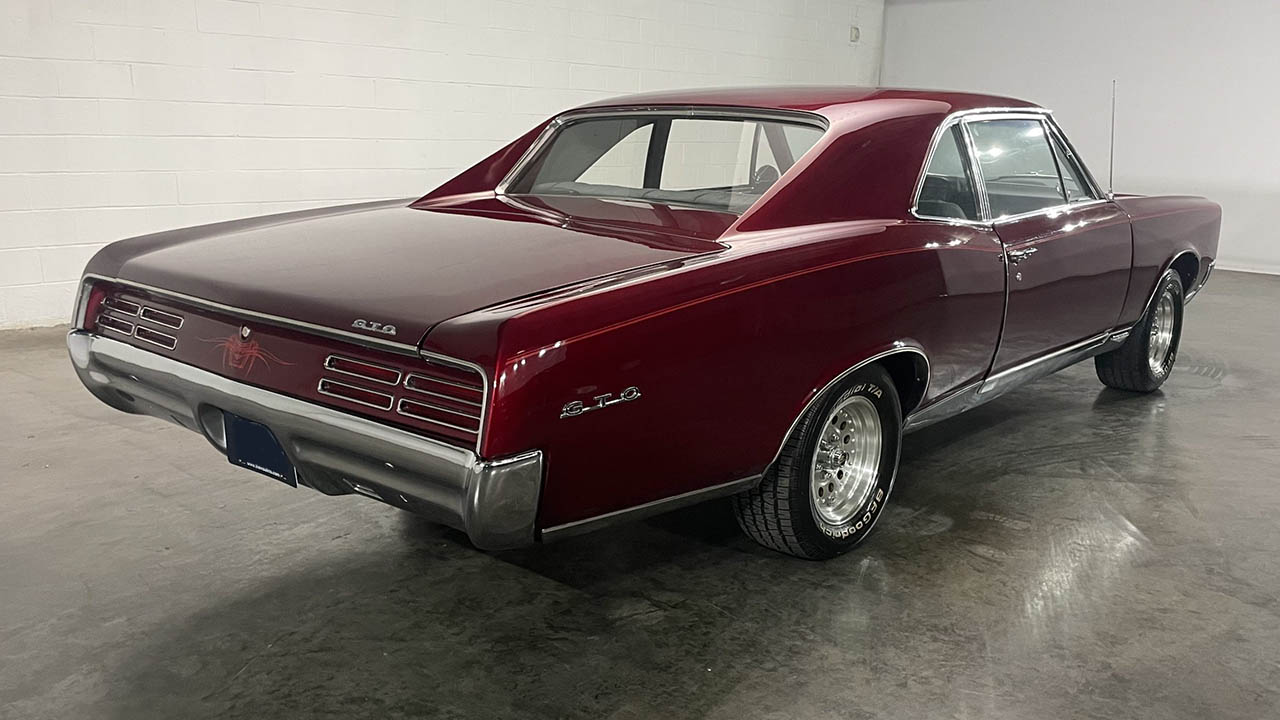 4th Image of a 1967 PONTIAC GTO