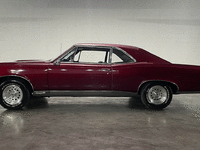 Image 6 of 25 of a 1967 PONTIAC GTO