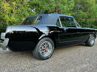 Image 4 of 18 of a 1966 FORD MUSTANG