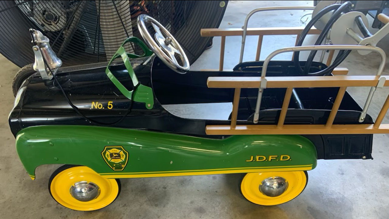 0th Image of a N/A J.D.F.D. PEDAL CAR