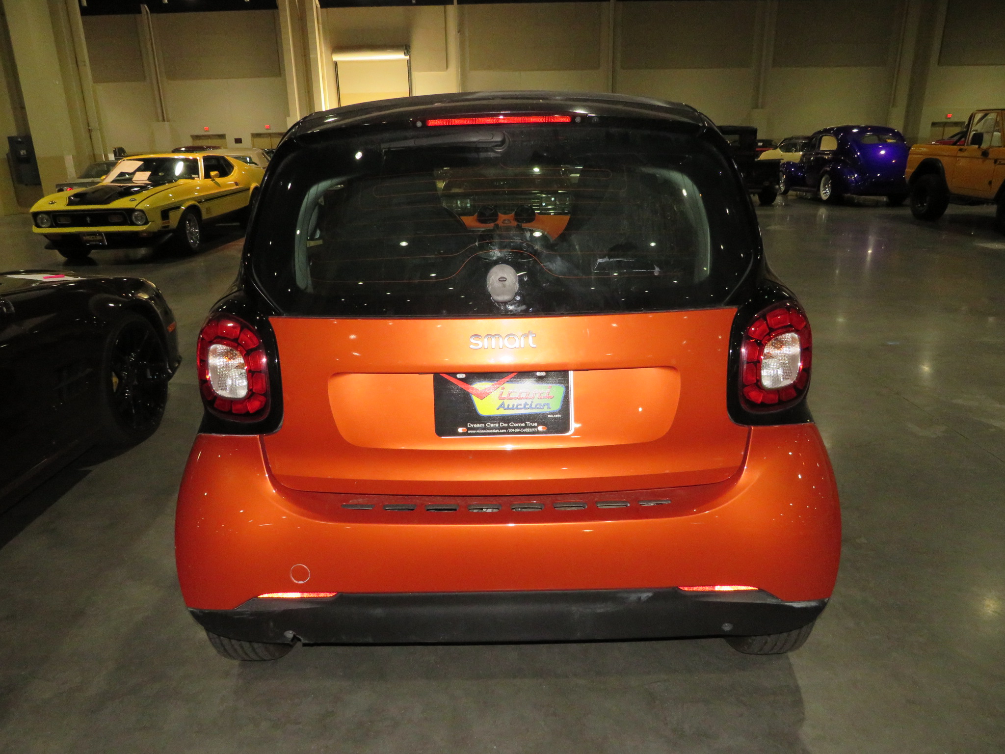 3rd Image of a 2016 SMART FORTWO
