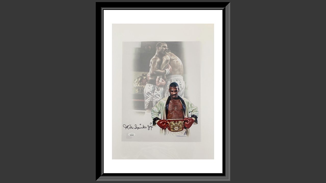 0th Image of a N/A MICHAEL SPINKS SIGNED PHOTO