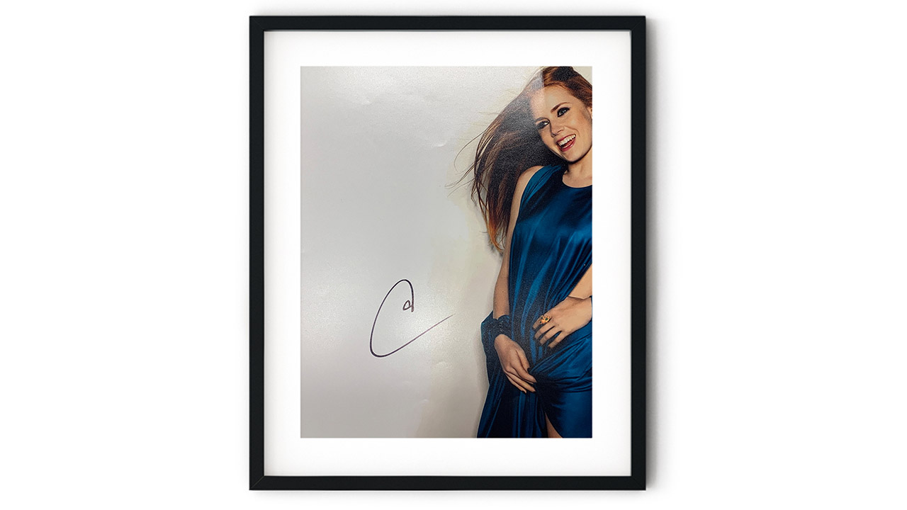 0th Image of a N/A AMY ADAMS SIGNED PHOTO
