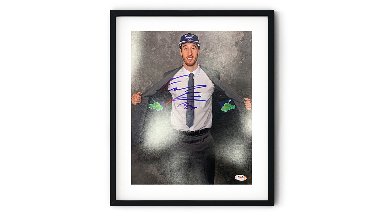 0th Image of a N/A FRANK KAMINSKY SIGNED PHOTO