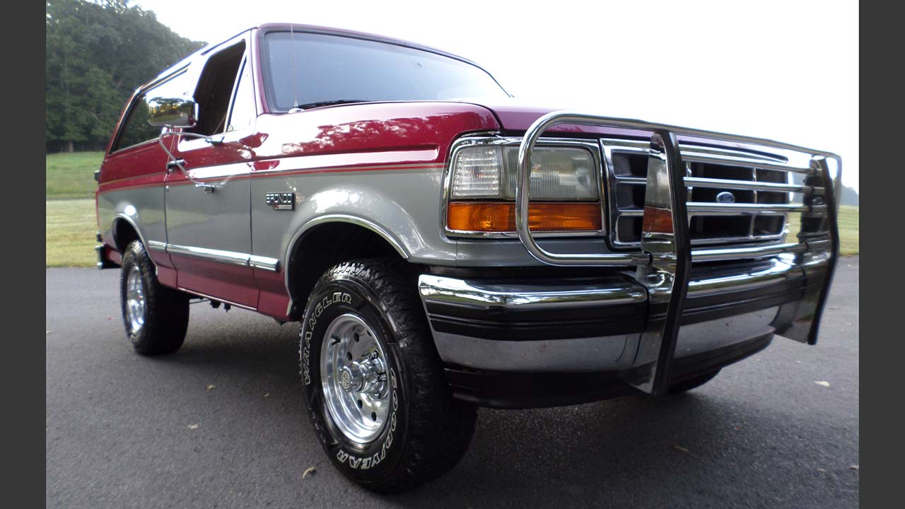 4th Image of a 1994 FORD BRONCO XLT