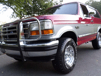 Image 6 of 17 of a 1994 FORD BRONCO XLT