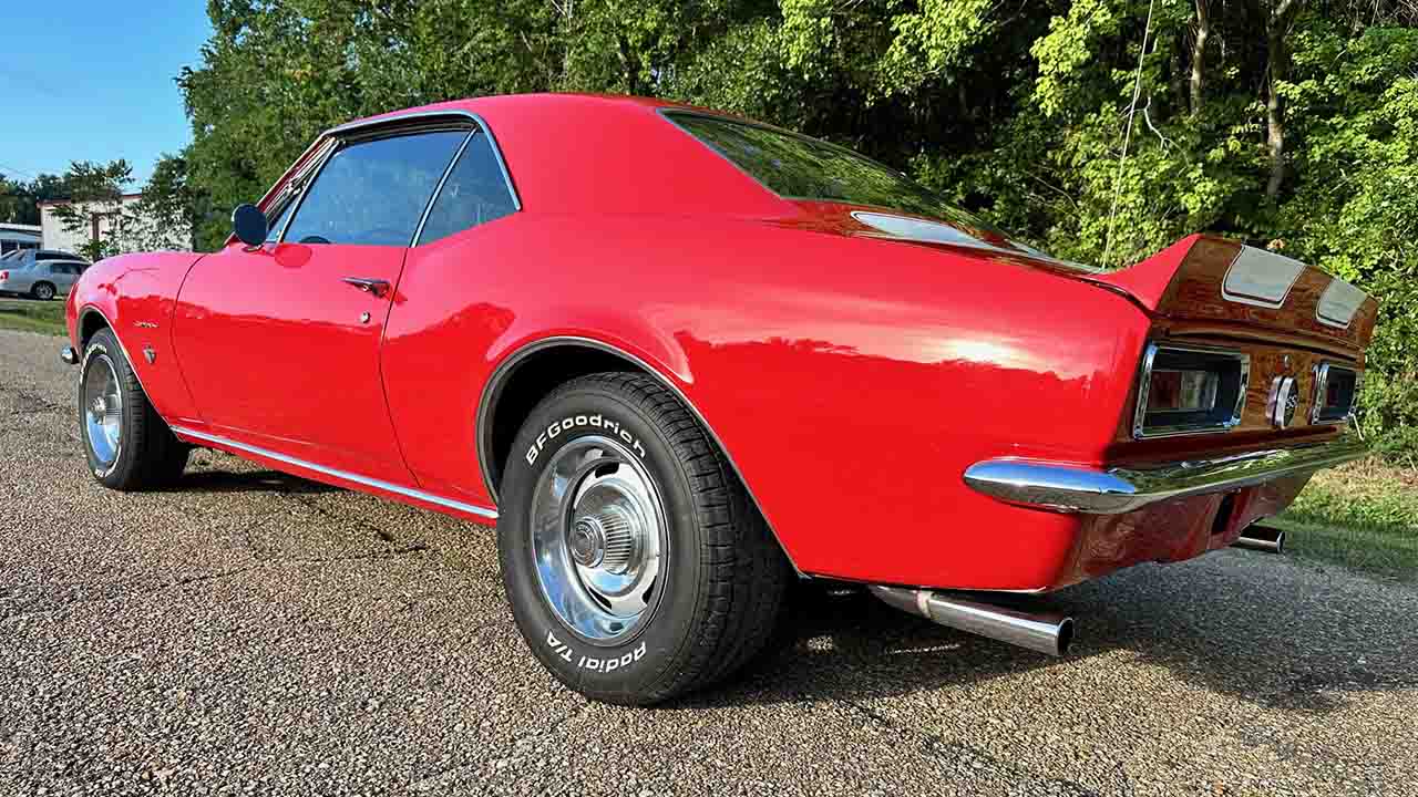 2nd Image of a 1967 CHEVROLET CAMARO SS