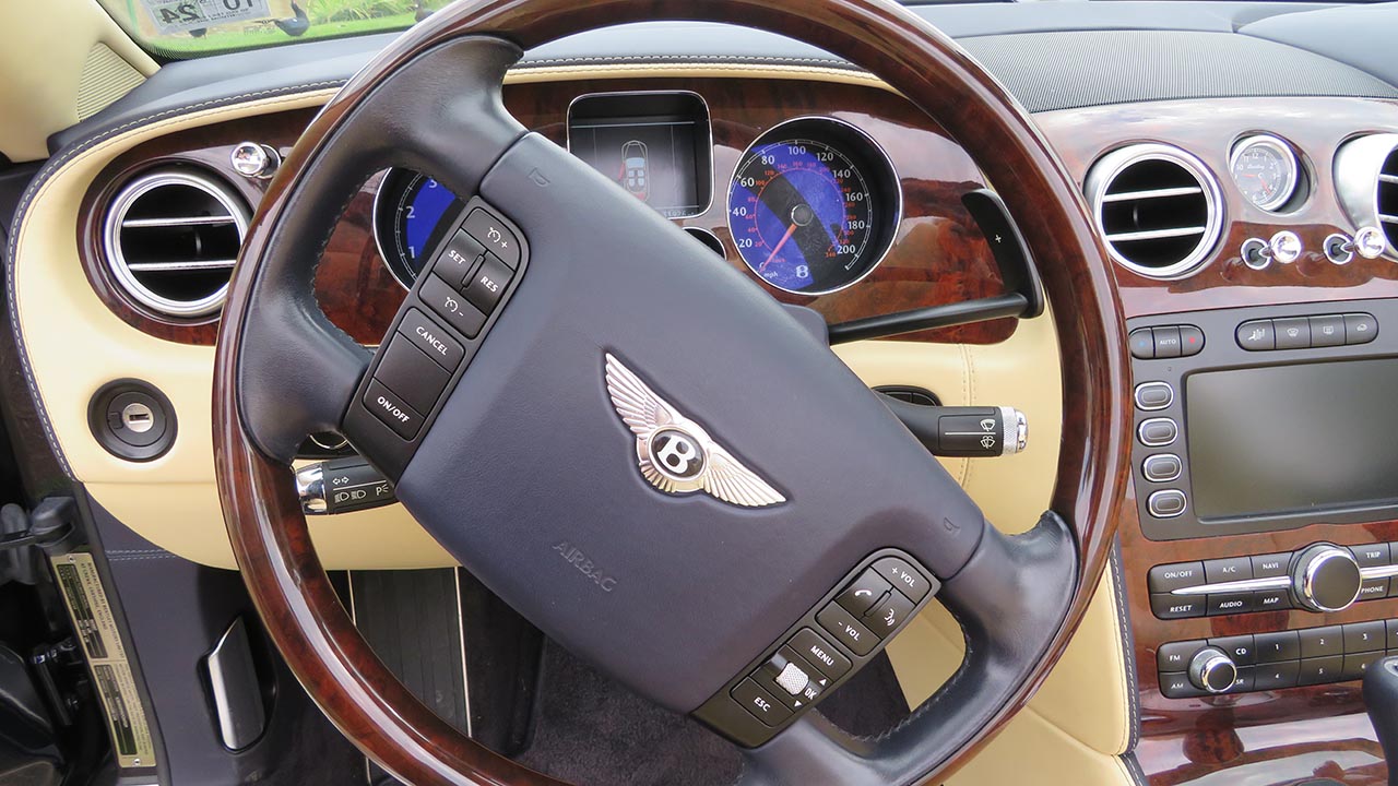 11th Image of a 2007 BENTLEY CONTINENTAL GTC