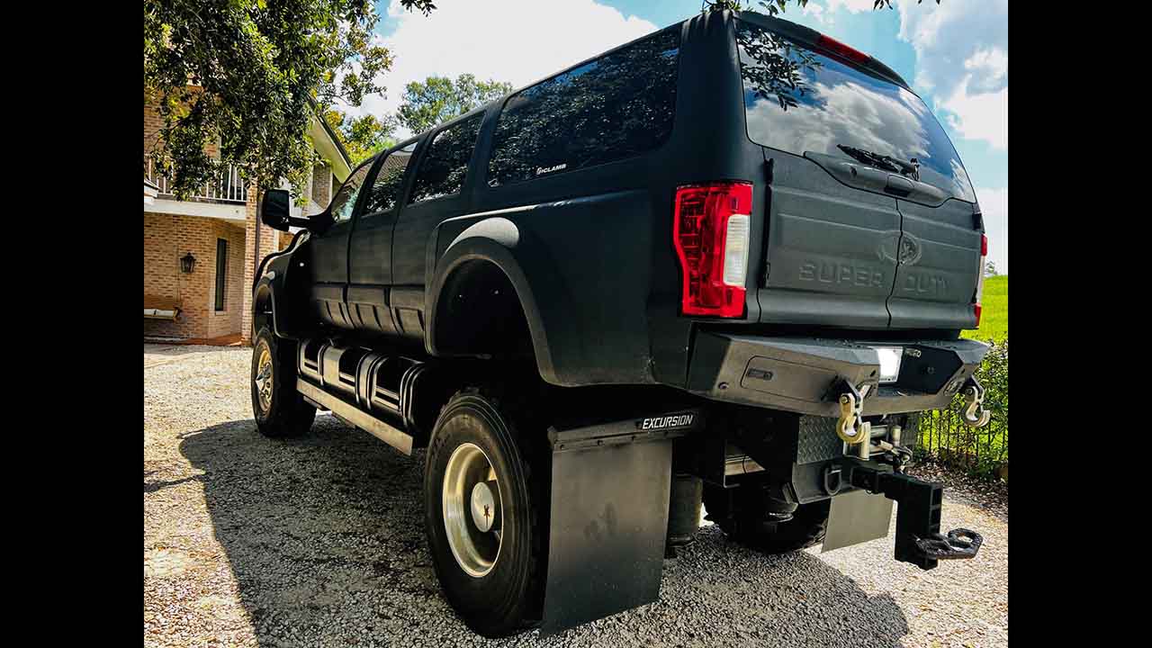 1st Image of a 2005 FORD F-650 F SUPER DUTY