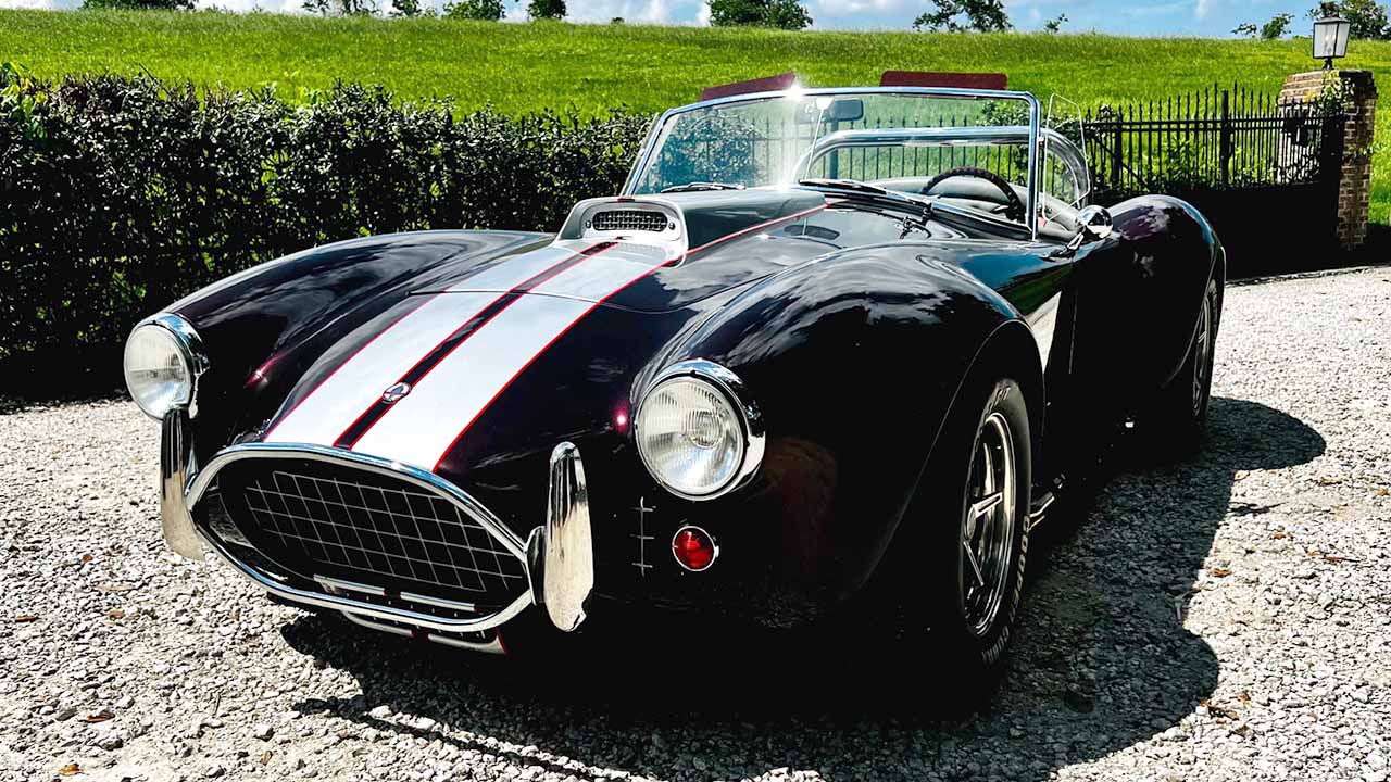 3rd Image of a 1965 ASSM SHELBY COBRA