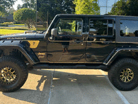 Image 3 of 9 of a 2007 JEEP WRANGLER UNLIMITED X