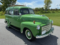 Image 2 of 9 of a 1952 GMC SUBURBAN