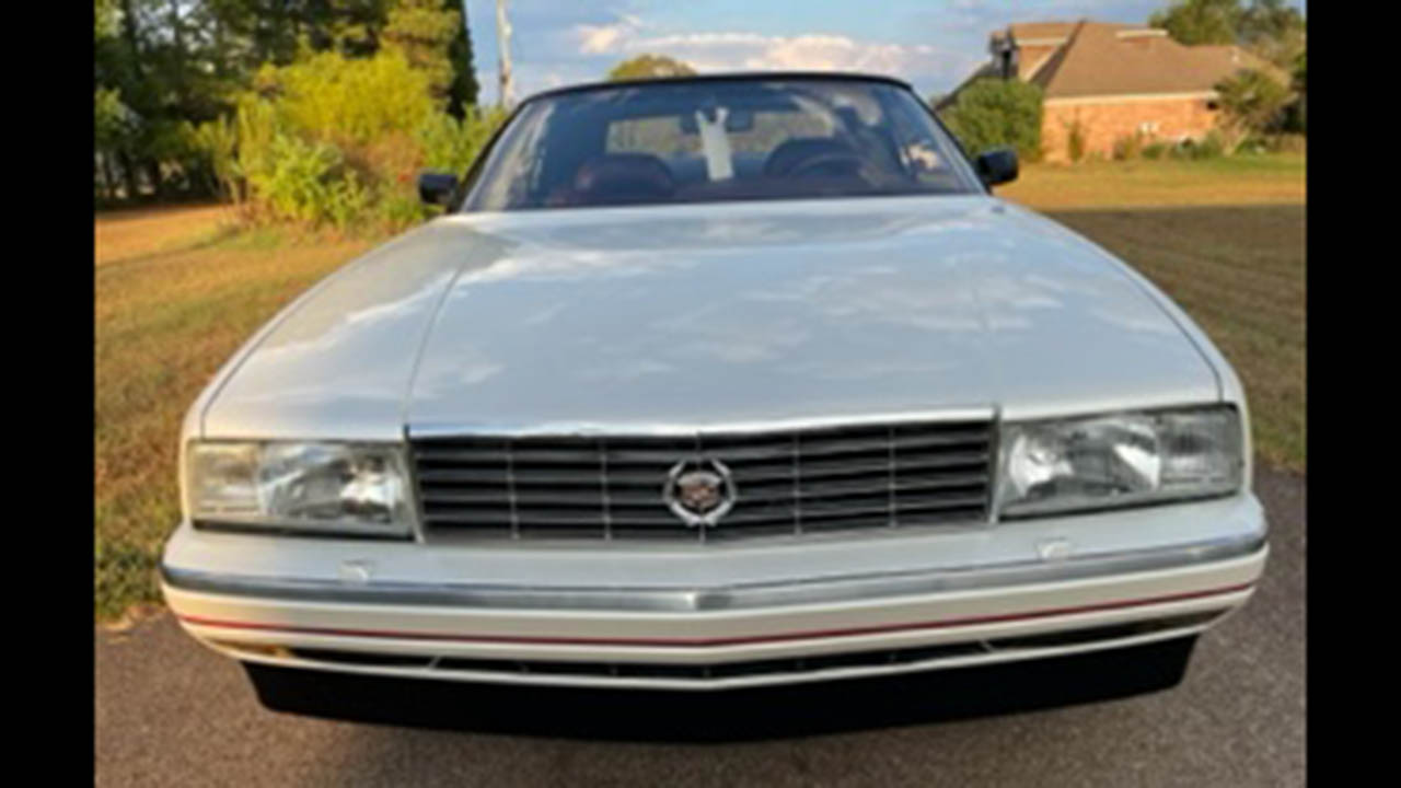 6th Image of a 1990 CADILLAC ALLANTE