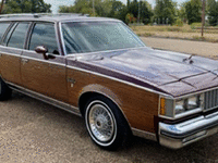 Image 2 of 12 of a 1981 OLDSMOBILE CUTLASS