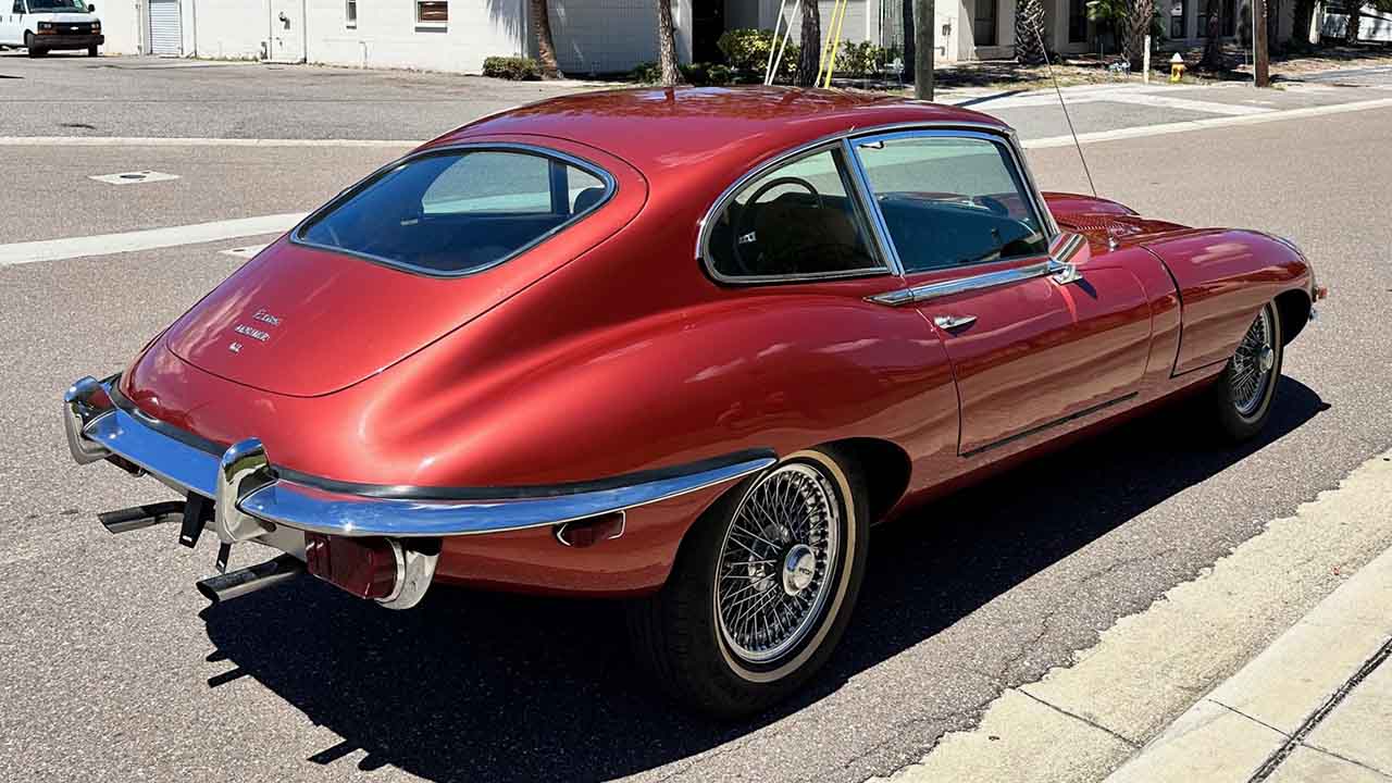 6th Image of a 1969 JAGUAR E-TYPE 11