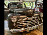 Image 3 of 8 of a 1947 FORD SUPER DELUXE