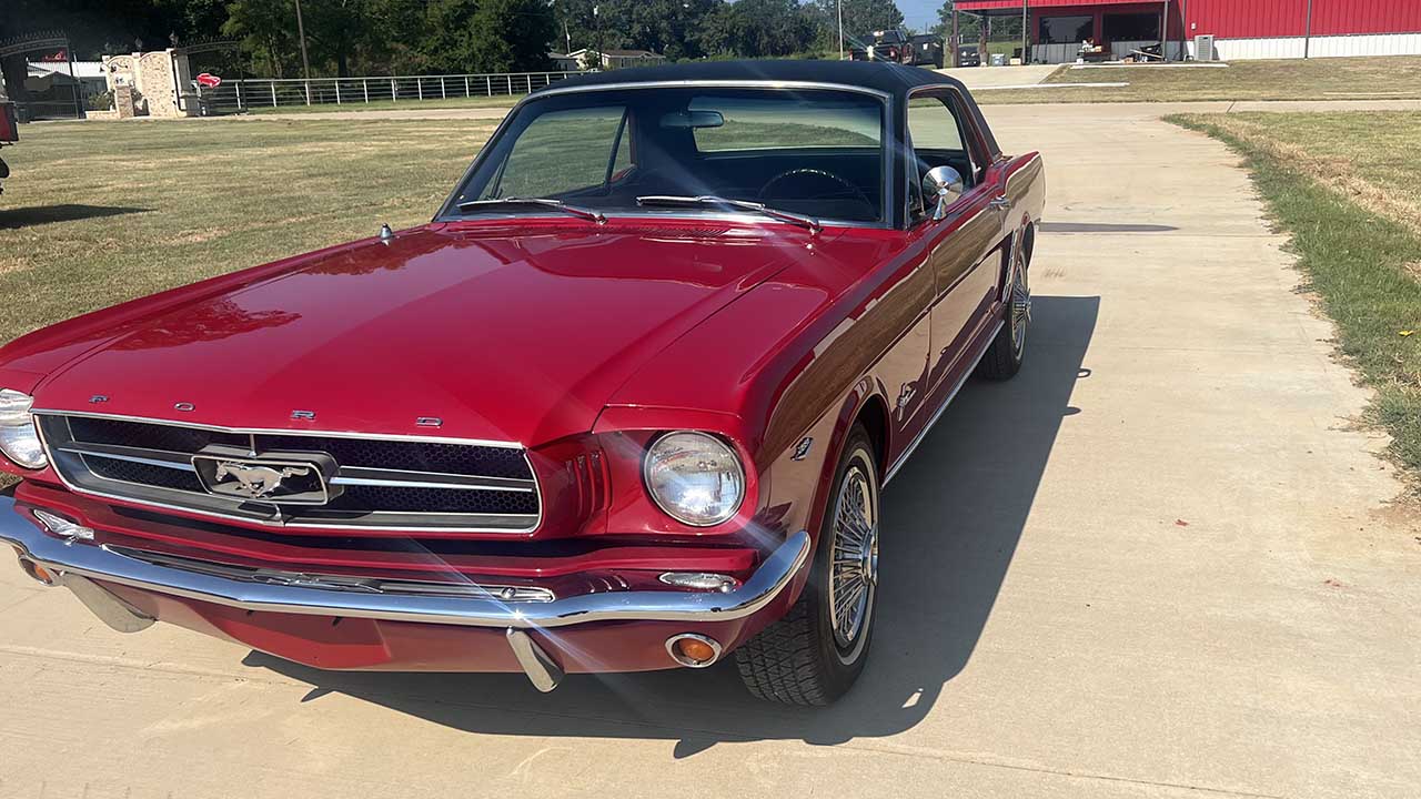 1st Image of a 1965 FORD MUSTANG