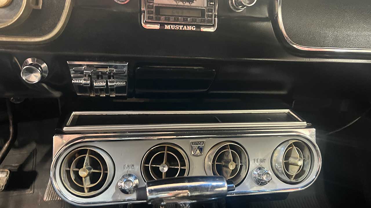 11th Image of a 1965 FORD MUSTANG