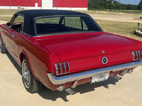 Image 3 of 25 of a 1965 FORD MUSTANG