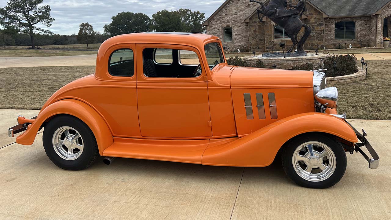 2nd Image of a 1933 CHEVROLET MASTER EAGLE