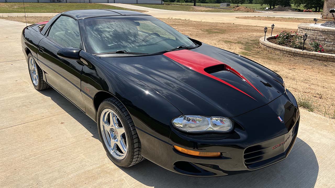 0th Image of a 1999 CHEVROLET CAMARO Z28